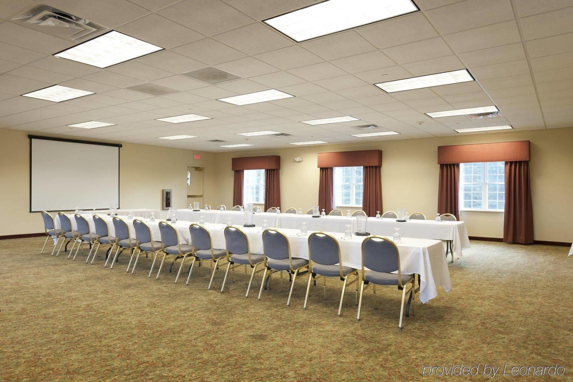 Four Points By Sheraton Bedford Manchester Airport Facilidades foto
